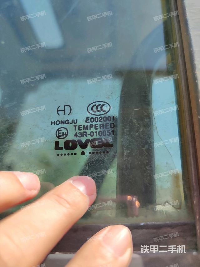 后窗玻璃角標(biāo)(駕駛室部分) 后窗玻璃角標(biāo)(駕駛室部分)