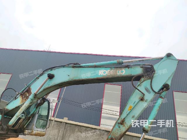 大臂整體?右側(cè)(工作和回轉(zhuǎn)裝置) 大臂整體?右側(cè)(工作和回轉(zhuǎn)裝置)