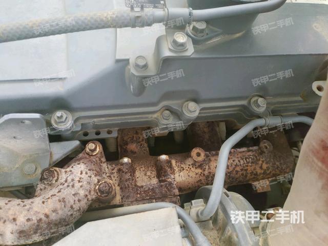 氣門室蓋螺絲特寫(上車部件) 氣門室蓋螺絲特寫(上車部件)