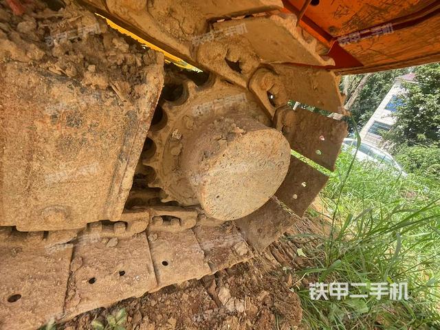 单侧履带整体（整机外观）