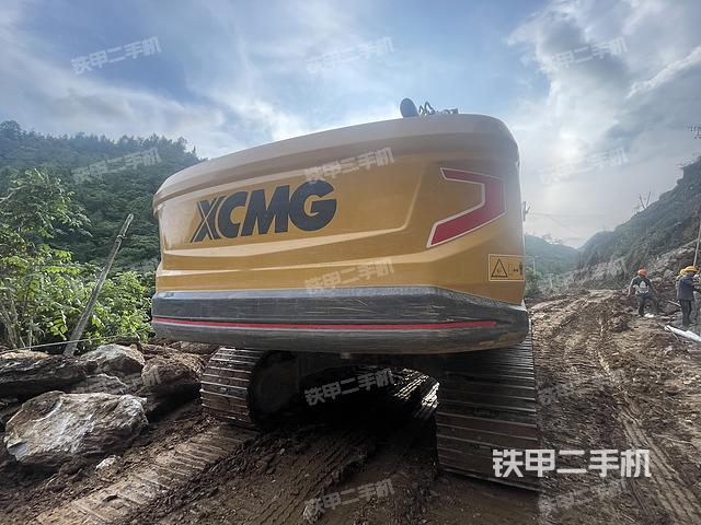 整机右后45°(整机外观) 整机右后45°(整机外观)