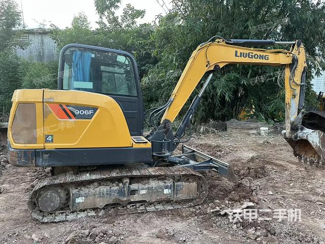 整机右后45°（整机外观）