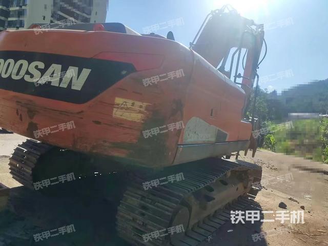 整机右后45°（整机外观）