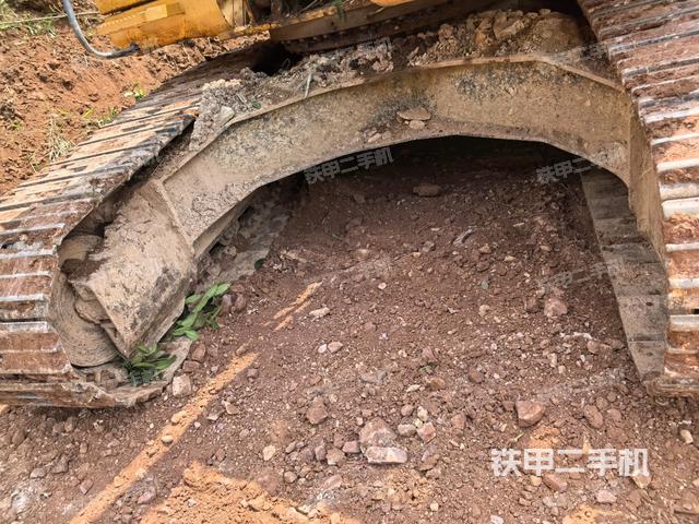 铲斗45度(工作和回转装置) 铲斗45度(工作和回转装置)