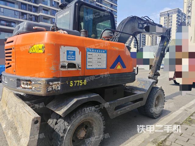 右前45(整機外觀) 右前45(整機外觀)