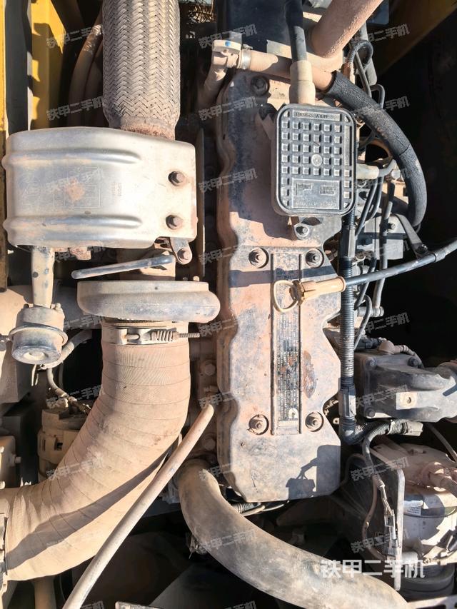 水箱+风扇特写(上车部件) 水箱+风扇特写(上车部件)