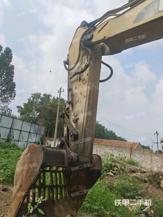 小臂整體左后（工作和回轉(zhuǎn)裝置）