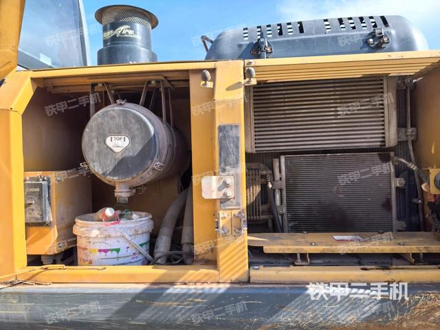 液压泵室(大件舱室) 液压泵室(大件舱室)