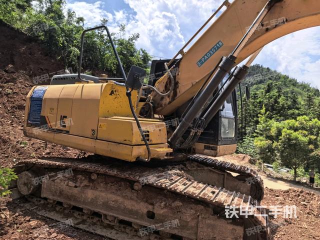 右后45(整机外观) 右后45(整机外观)