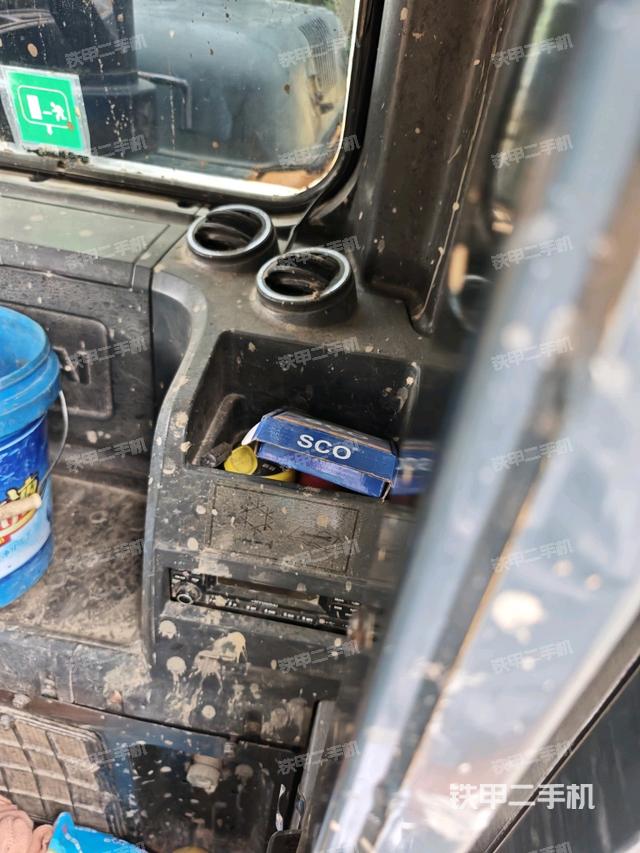 小時(shí)表(駕駛室部分) 小時(shí)表(駕駛室部分)