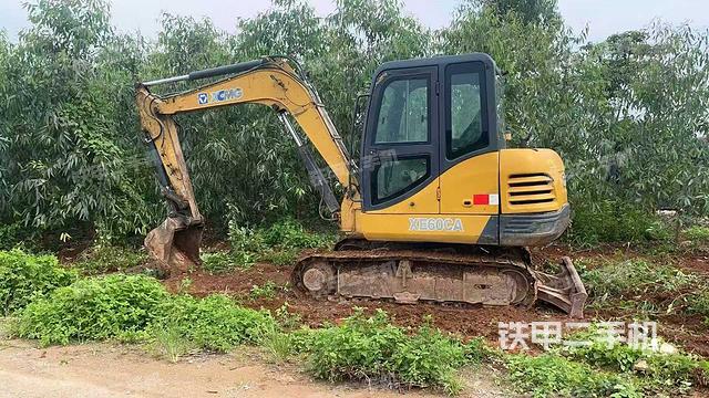 徐工XE60CA挖掘机