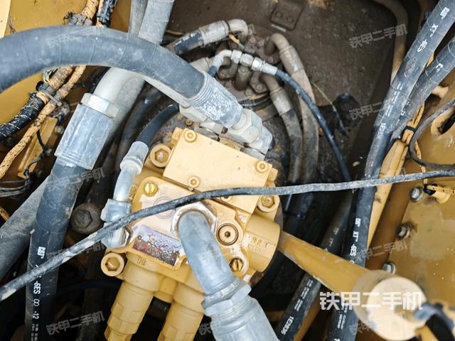 回轉(zhuǎn)馬達(dá)(上車部件) 回轉(zhuǎn)馬達(dá)(上車部件)