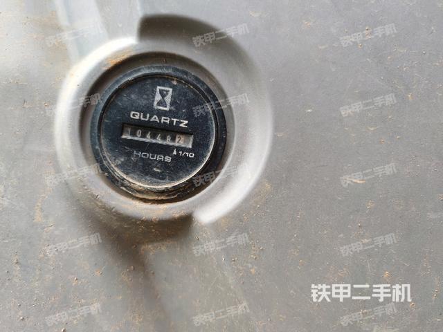 小時(shí)表(駕駛室部分) 小時(shí)表(駕駛室部分)