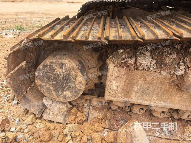 右驅(qū)動(dòng)輪(行走機(jī)構(gòu)) 右驅(qū)動(dòng)輪(行走機(jī)構(gòu))