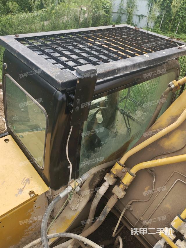 駕駛室頂部俯視（上車部件）