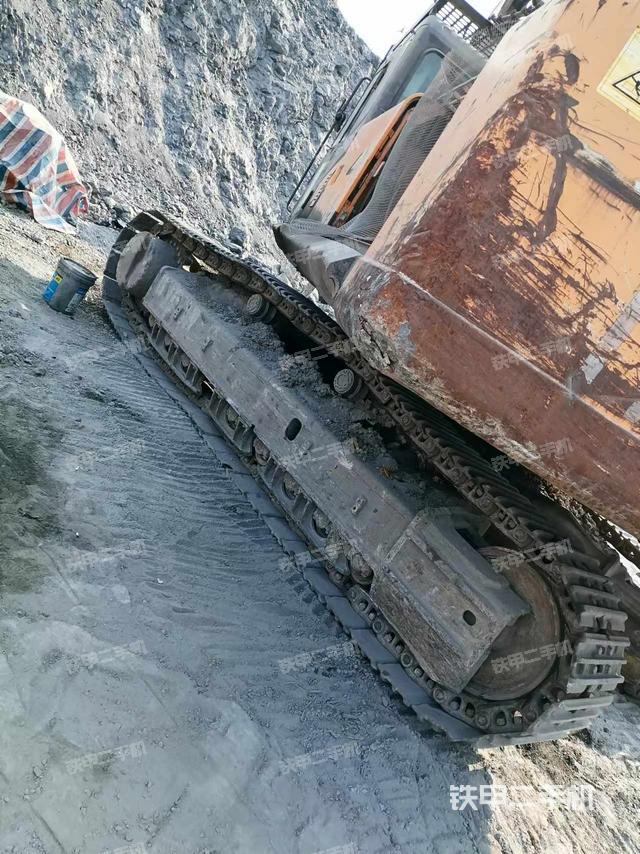 单侧履带整体（整机外观）