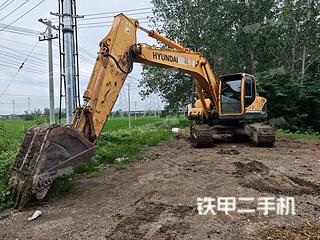 現(xiàn)代R215-9挖掘機(jī)