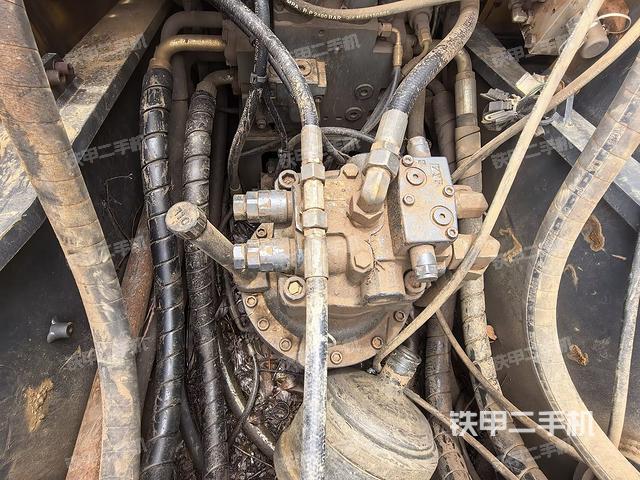 回轉(zhuǎn)馬達(dá)(上車部件) 回轉(zhuǎn)馬達(dá)(上車部件)