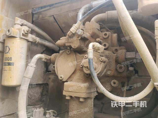 液壓泵室（大件艙室）