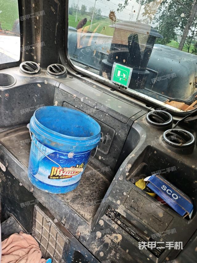 顯示屏?(駕駛室部分) 顯示屏?(駕駛室部分)