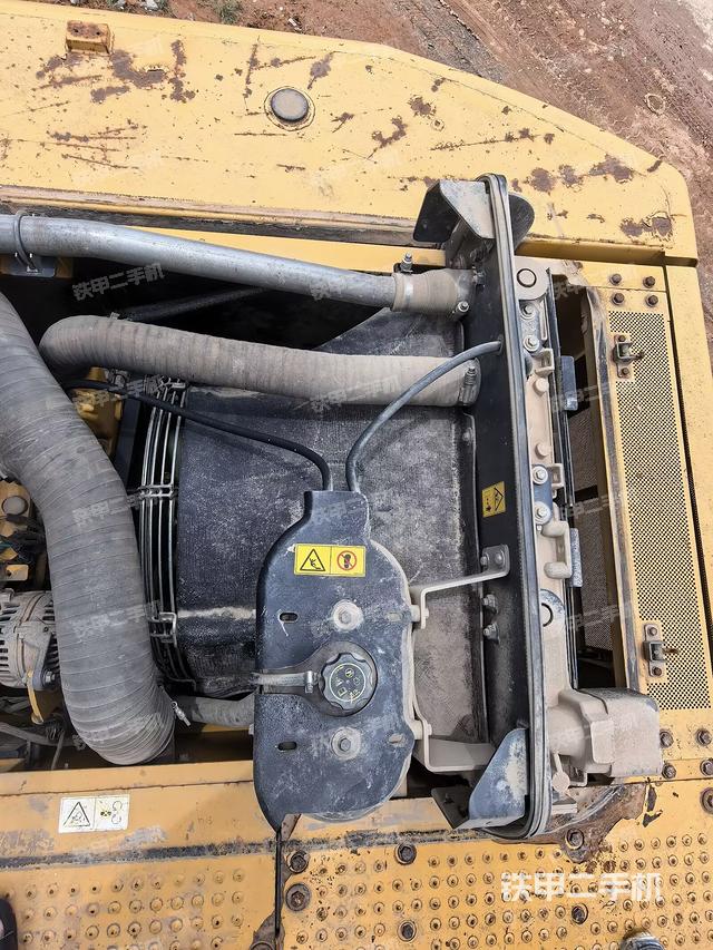 水箱+風(fēng)扇特寫(上車部件) 水箱+風(fēng)扇特寫(上車部件)