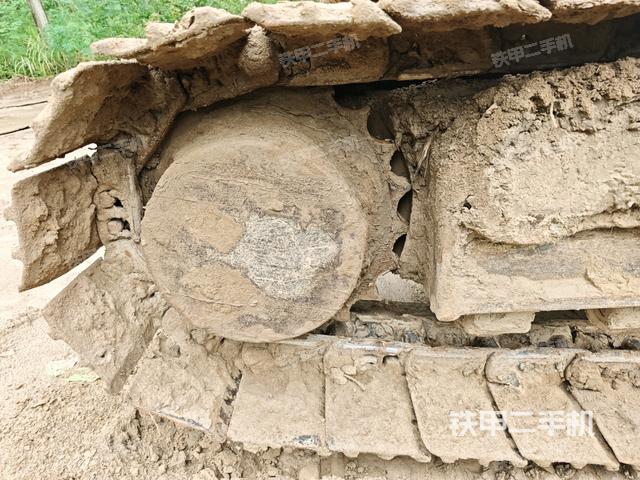 右驅(qū)動輪(行走機構(gòu)) 右驅(qū)動輪(行走機構(gòu))