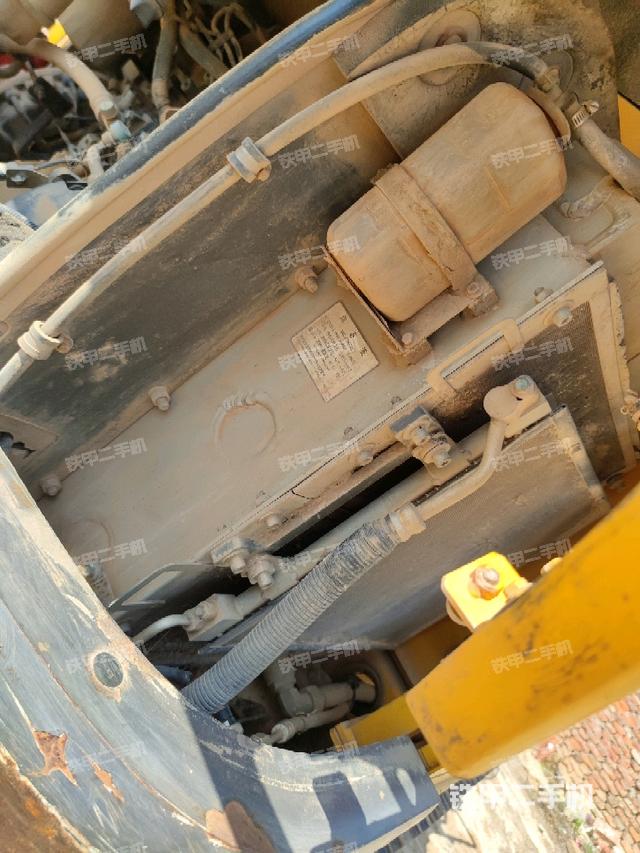 散熱器室(大件艙室) 散熱器室(大件艙室)