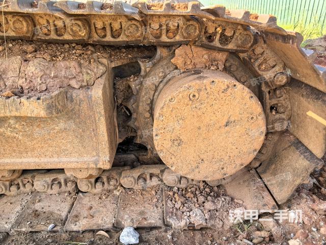 左驱动轮(行走机构) 左驱动轮(行走机构)