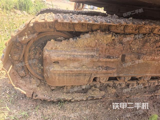 左侧行走马达盖板（行走机构）