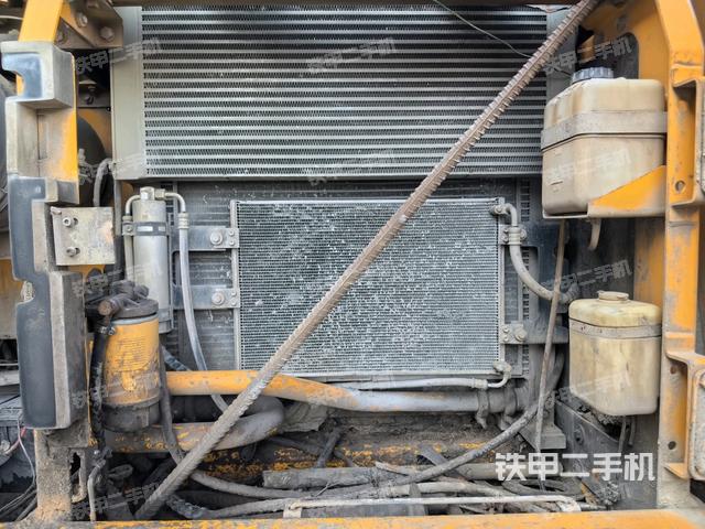 液壓泵室(大件艙室) 液壓泵室(大件艙室)