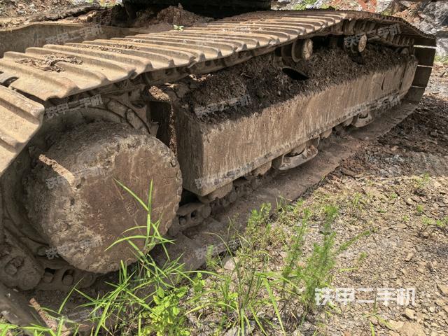 右側(cè)行走馬達(dá)蓋板(行走機(jī)構(gòu)) 右側(cè)行走馬達(dá)蓋板(行走機(jī)構(gòu))