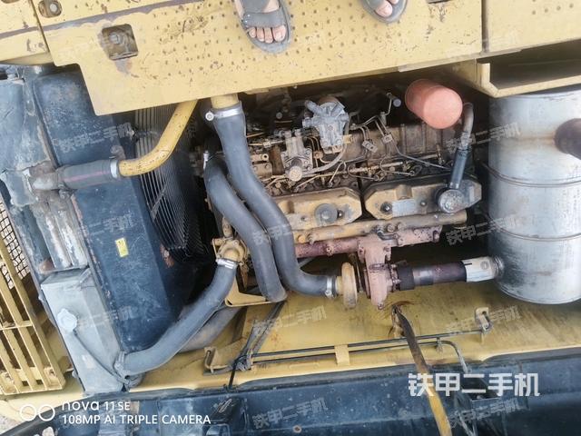 发动机室(上车部件) 发动机室(上车部件)