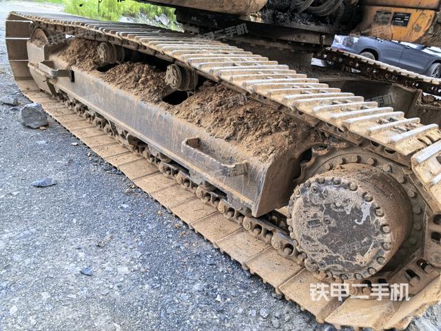 左側(cè)行走馬達蓋板(行走機構(gòu)) 左側(cè)行走馬達蓋板(行走機構(gòu))