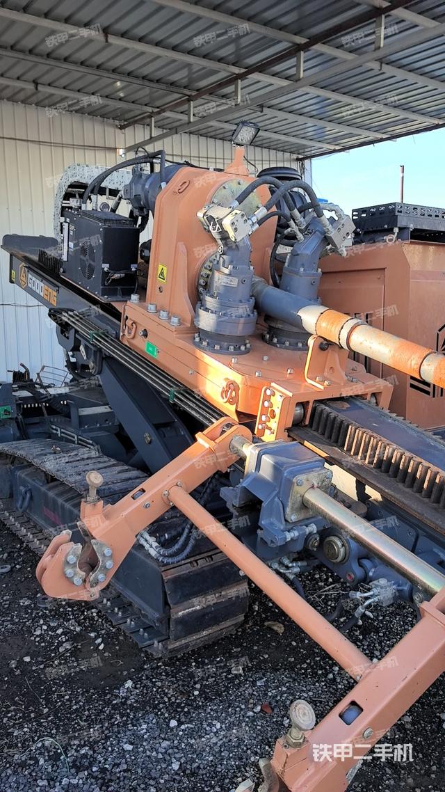 整機左側(cè)(設(shè)備外觀及核心部件) 整機左側(cè)(設(shè)備外觀及核心部件)