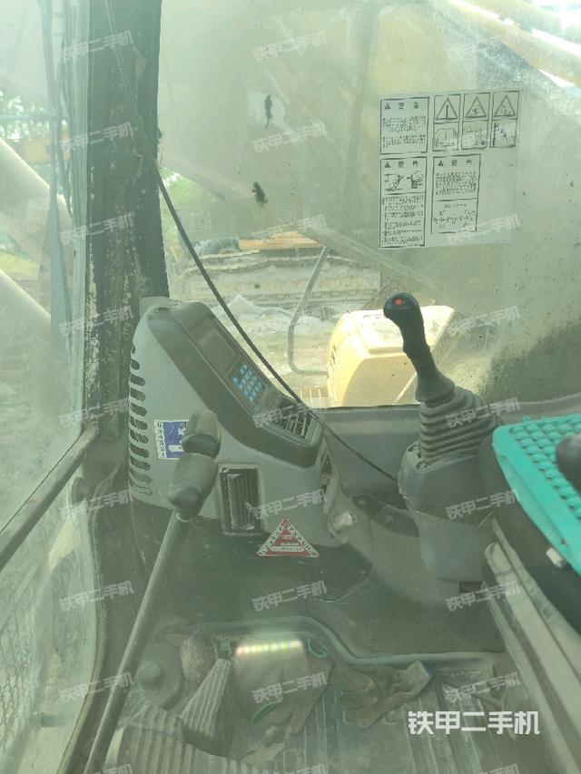 小時表(駕駛室部分) 小時表(駕駛室部分)