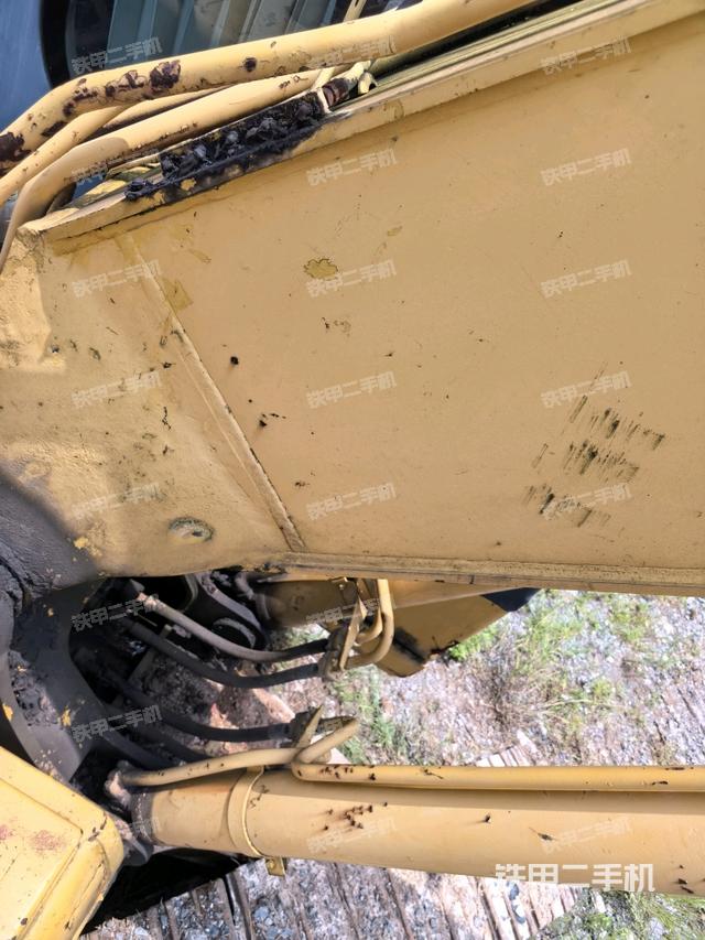 鏟斗45度(工作和回轉(zhuǎn)裝置) 鏟斗45度(工作和回轉(zhuǎn)裝置)