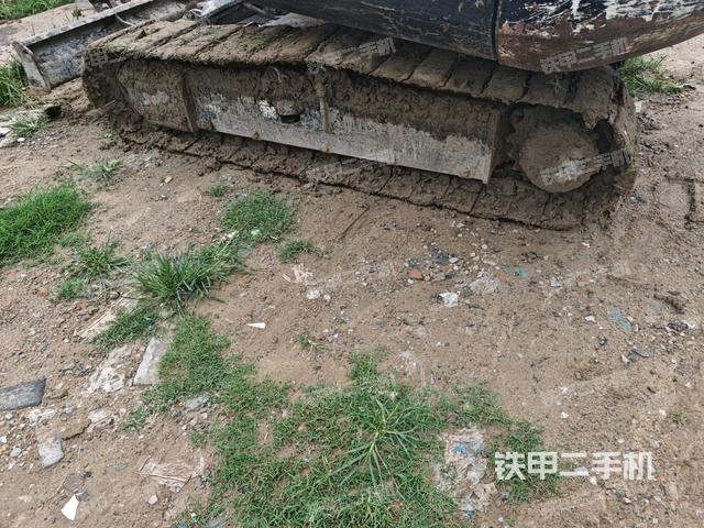 左側(cè)履帶整體?（行走機構(gòu)）