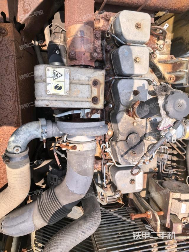 水箱+風(fēng)扇特寫(xiě)(上車(chē)部件) 水箱+風(fēng)扇特寫(xiě)(上車(chē)部件)