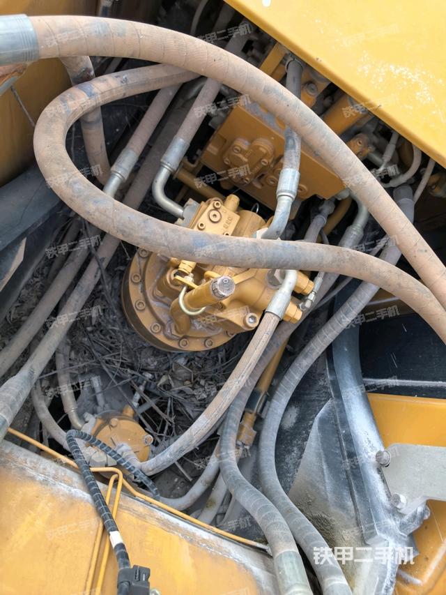 回转马达(上车部件) 回转马达(上车部件)