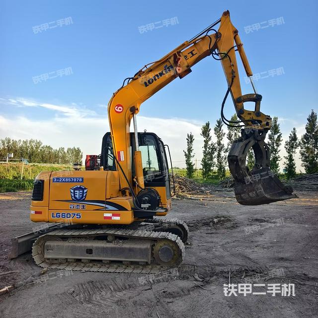 整机右后45°（整机外观）