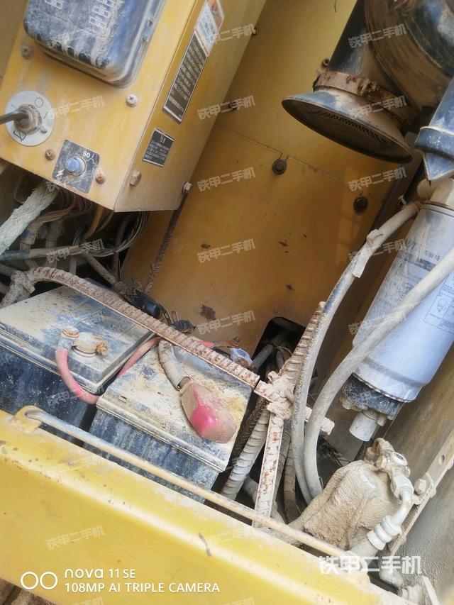 电瓶(大件舱室) 电瓶(大件舱室)