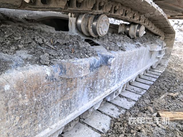 右驱动轮(行走机构) 右驱动轮(行走机构)