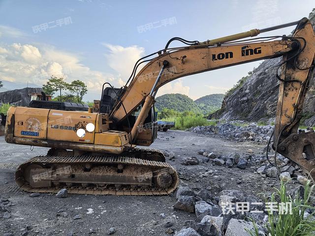 右前45(整機外觀) 右前45(整機外觀)