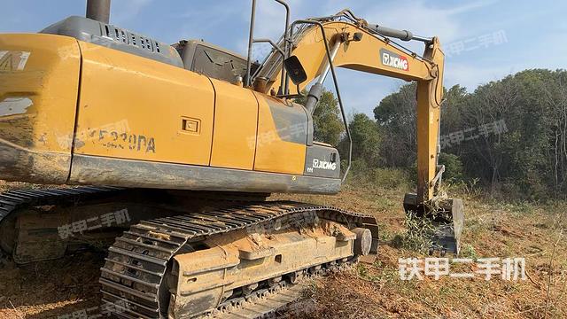 整機(jī)右后45°(整機(jī)外觀) 整機(jī)右后45°(整機(jī)外觀)