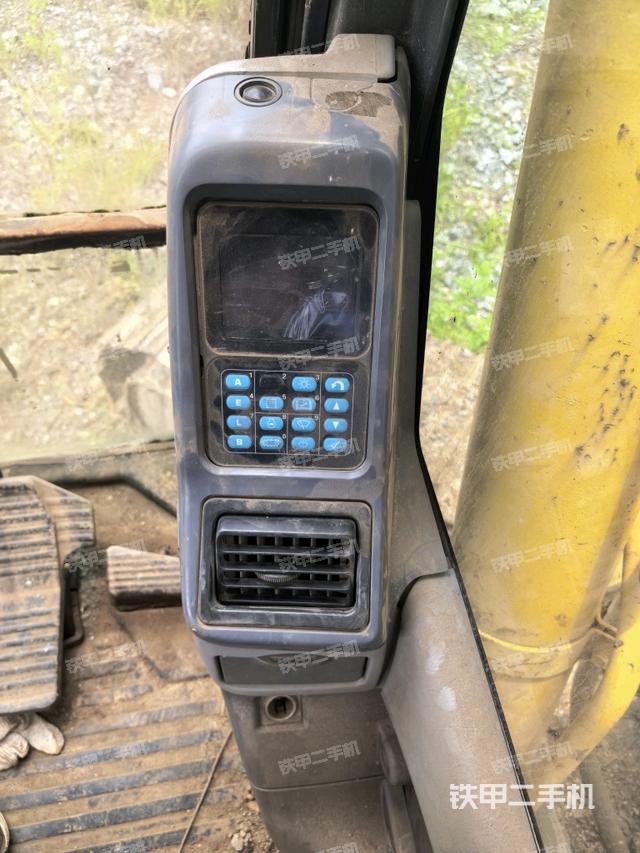 顯示屏?(駕駛室部分) 顯示屏?(駕駛室部分)