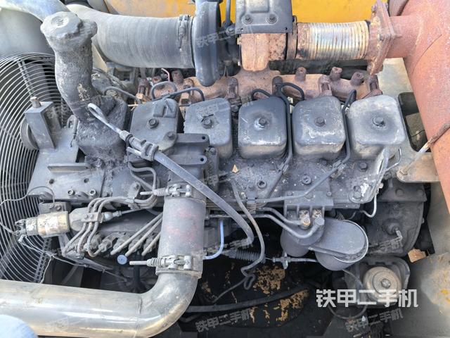 氣門室蓋螺絲特寫(上車部件) 氣門室蓋螺絲特寫(上車部件)