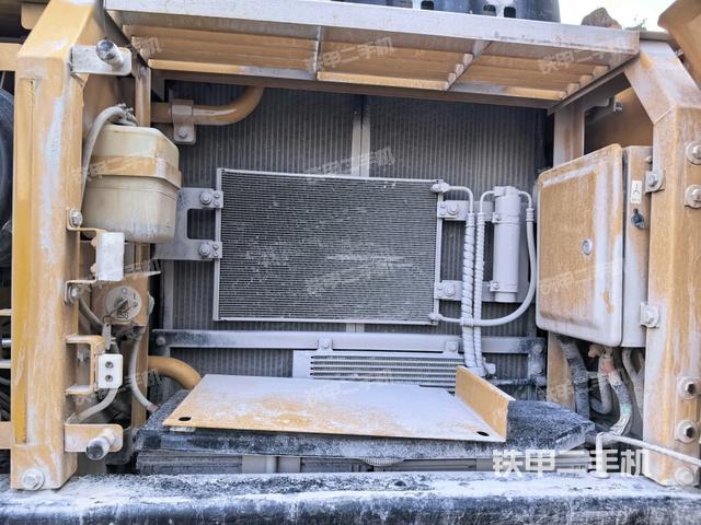 液压泵室(大件舱室) 液压泵室(大件舱室)