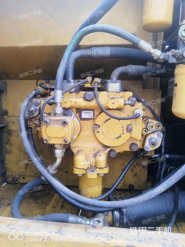 液压泵室(大件舱室) 液压泵室(大件舱室)