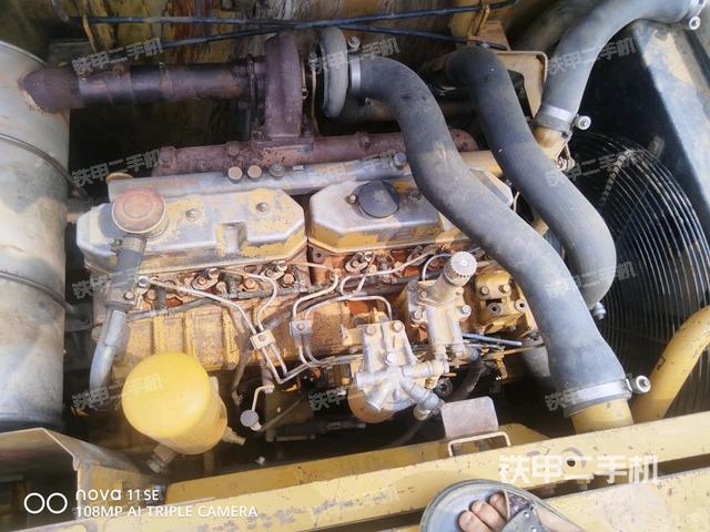 发动机室(上车部件) 发动机室(上车部件)