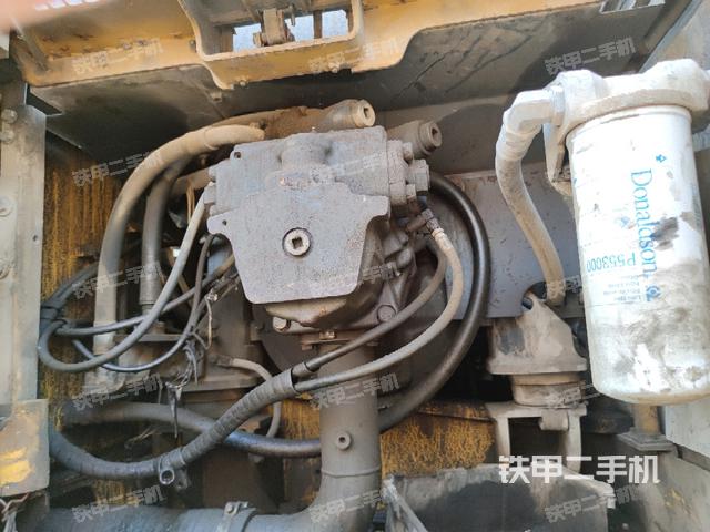 液壓泵室(大件艙室) 液壓泵室(大件艙室)